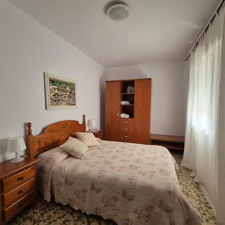 Practico Apartamento A 5 Min Andando De Gibraltar Y El Centro, Frente Al Mar Ла-Линеа-де-ла-Консепсьон Экстерьер фото