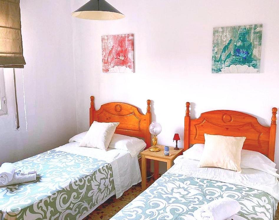 Practico Apartamento A 5 Min Andando De Gibraltar Y El Centro, Frente Al Mar Ла-Линеа-де-ла-Консепсьон Экстерьер фото
